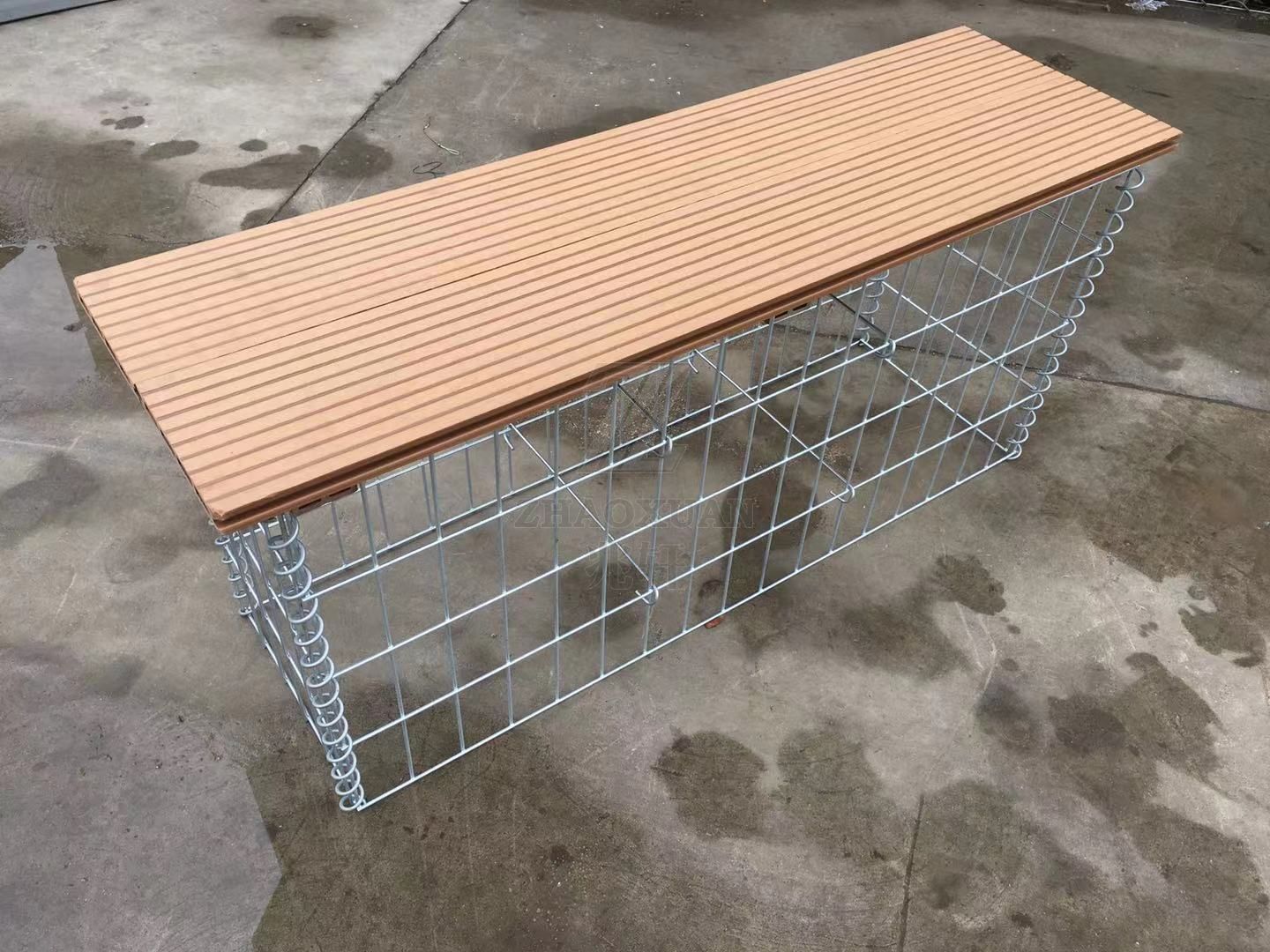 Welded Mesh Gabion Box With Board