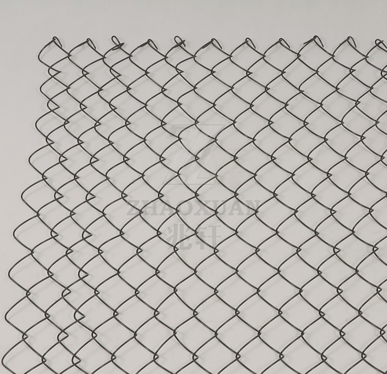 High quality used chain link fence price galvanized and PVC coated wire fence for sale