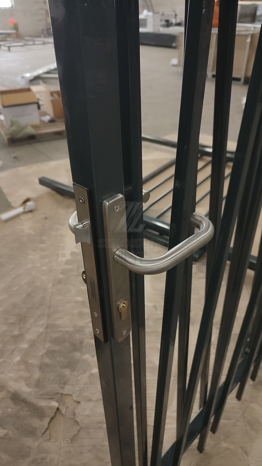 Swing Garden Gate